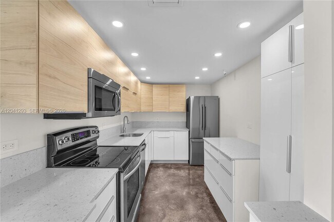 20515 E Country Club Dr Unit 1245