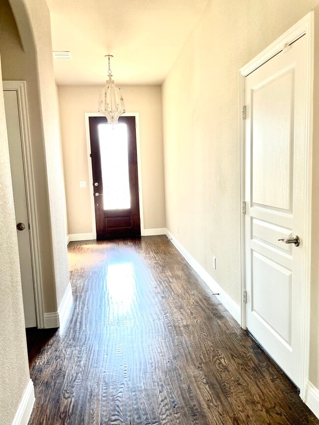 Photo - 1509 Bull St