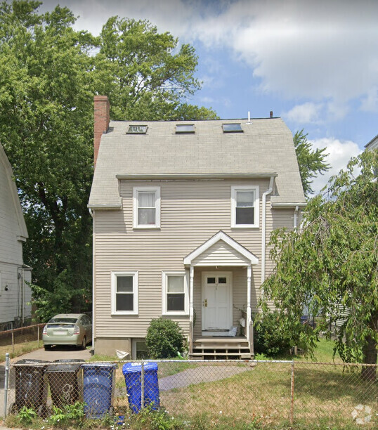 Building Photo - 171 Cambridge St Rental