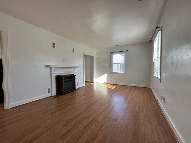 Photo - Charming 2BR/1BA Bungalow in Historic Downtown!
