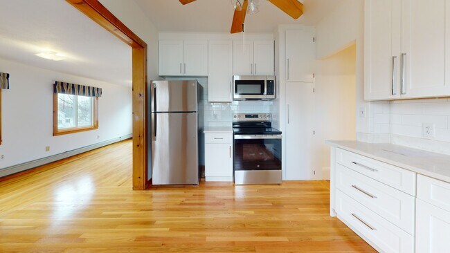 Photo - 66 Sagamore Ave Unidad 2