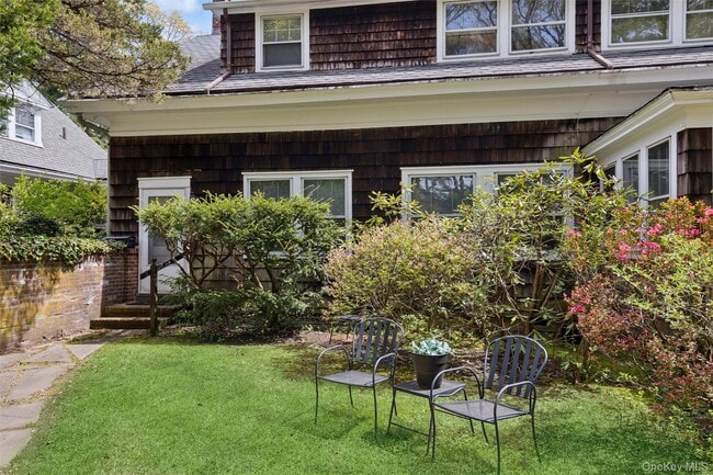 Photo - 208 Wheatley Rd