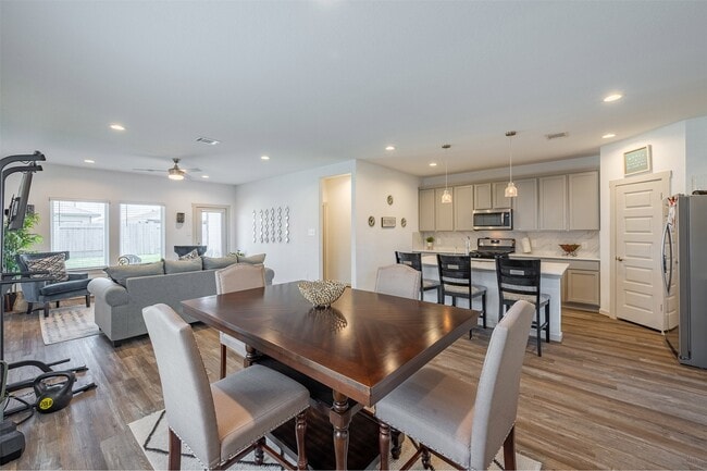 Photo - 19014 Norbury Pk Ln