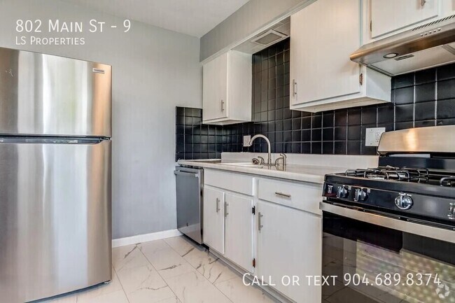 Building Photo - 802 Main St Unit 9 Rental
