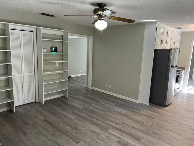 Photo - 140 Quail Run