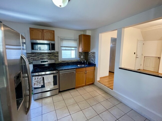 Photo - 741 Somerville Ave Unit 1