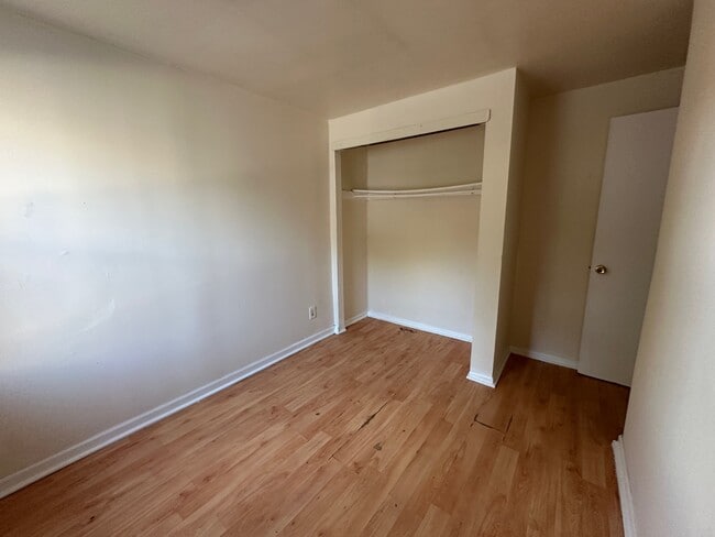 Photo - 5829 Wakefield St Casa