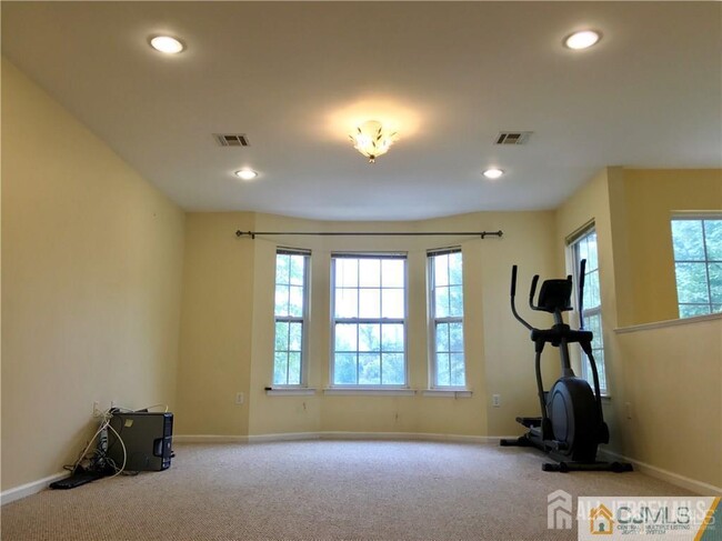 Photo - 141 Forest Dr