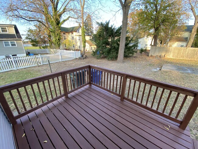 Photo - 112 Laurel St