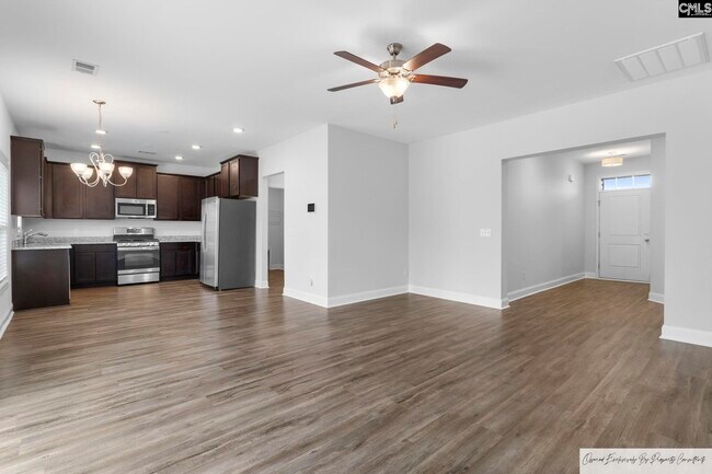 Photo - 409 Silver Anchor Dr
