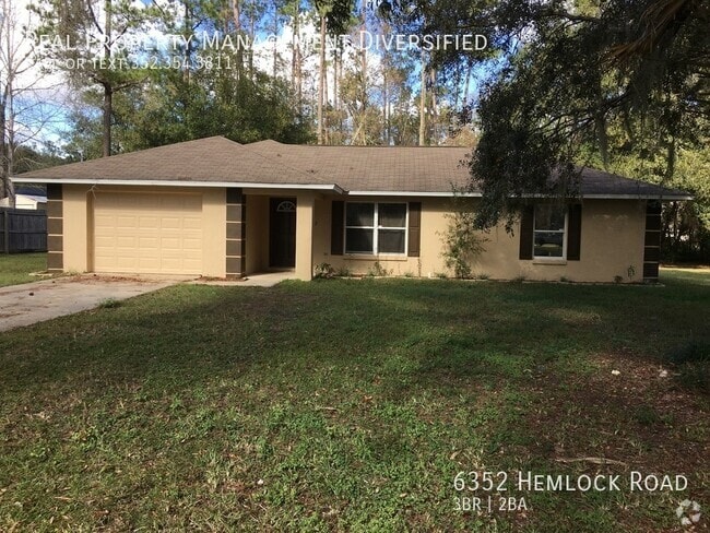 Building Photo - 6352 Hemlock Rd Rental