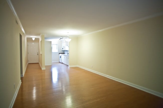 Photo - 1513 E Franklin St