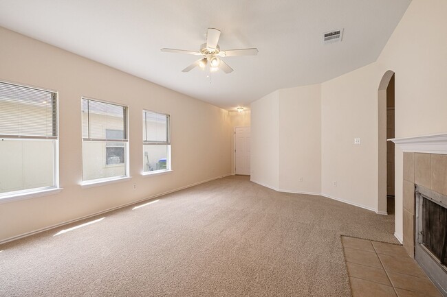 Photo - Spacious 4 Bedroom, 2 Bath Single-Story Home in Manor