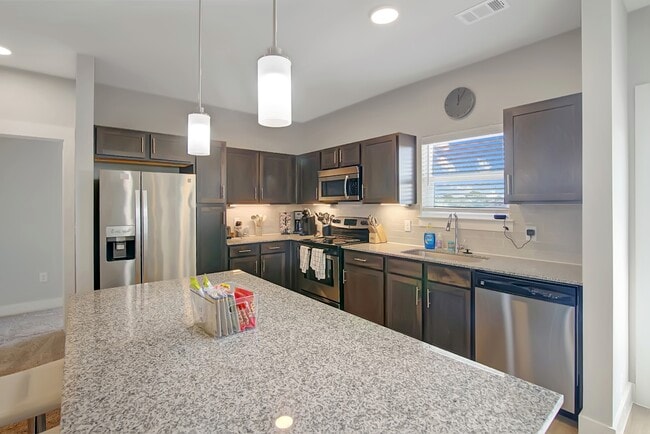 Building Photo - 25500 Westheimer Pkwy Unit 3309 Rental