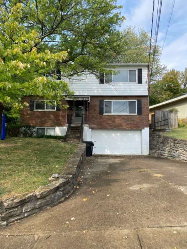 Building Photo - 4947 Charlemar Dr Rental