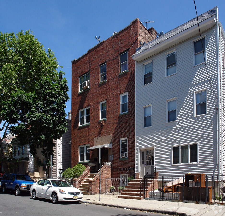 Photo - 25 Nichols St