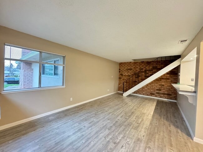 Photo - Cozy condo in Auburn