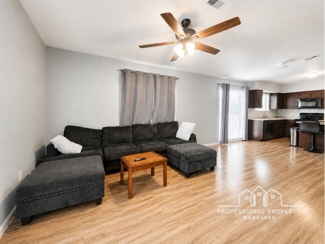 Photo - 4-bedroom, 2-bathroom home in Desert Sands