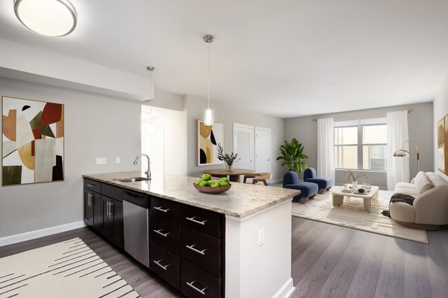 Photo - Takoma Central