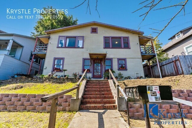 Building Photo - 517 Alhambra St Rental