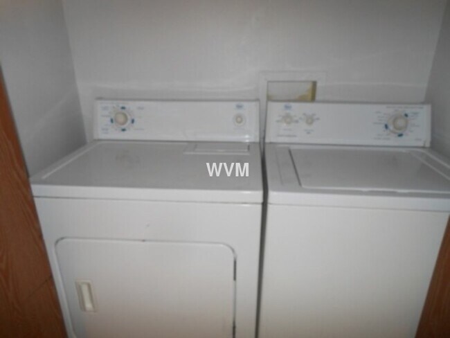 Photo - Telegraph Hill Condo Peoria and Yale