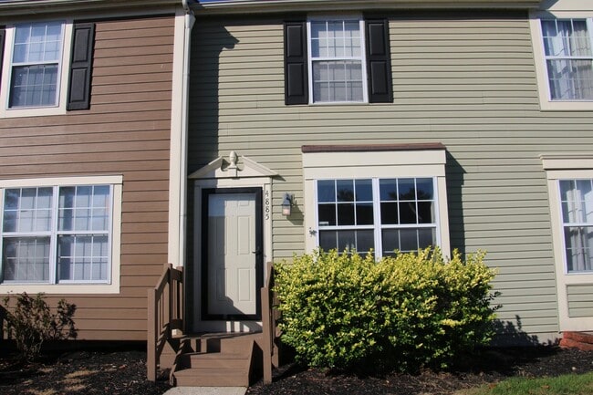 Building Photo - 4885 Stoneybrook Blvd Unit 25C
