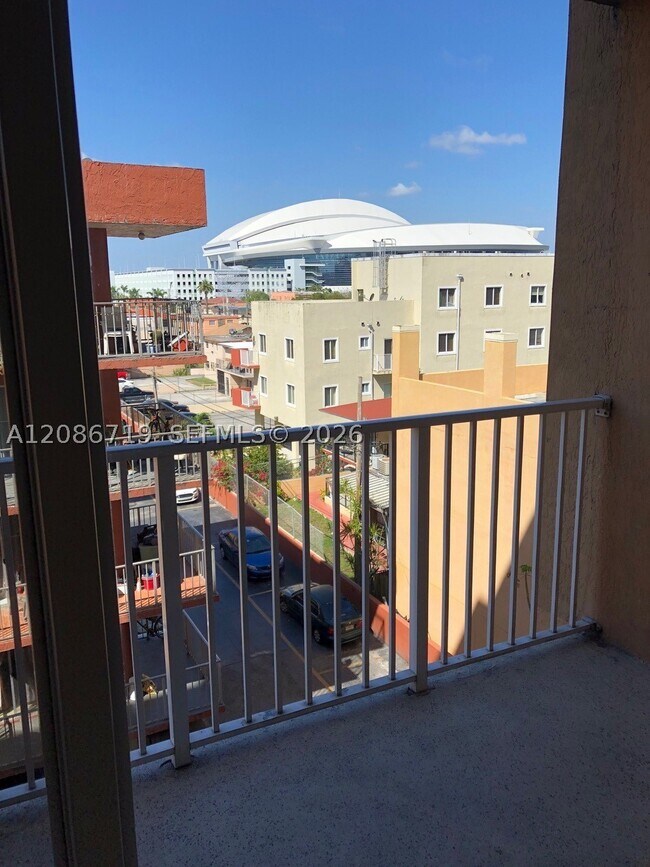 Photo - 218 NW 12th Ave Unit 506