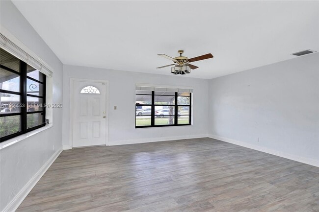 Photo - 6200 SW 18th St