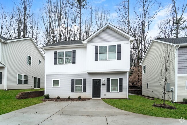 Building Photo - 7121 Plott Rd Rental