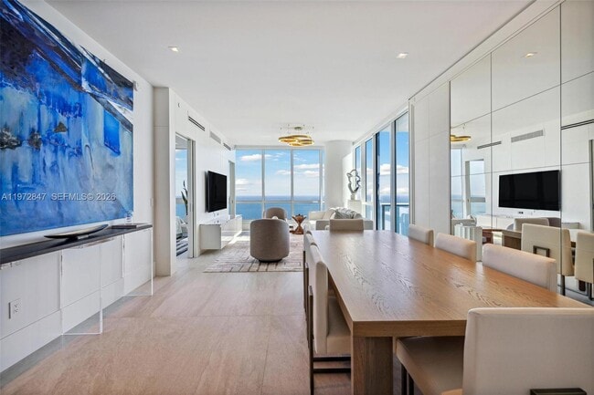 Photo - 100 South Pointe Dr Unit 3905