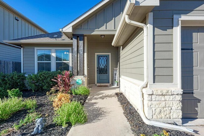 Photo - 136 Finley St