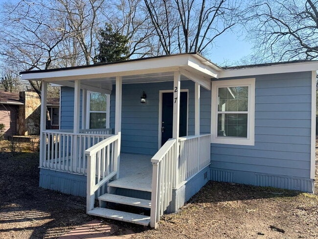 Photo - 27 Domineck St