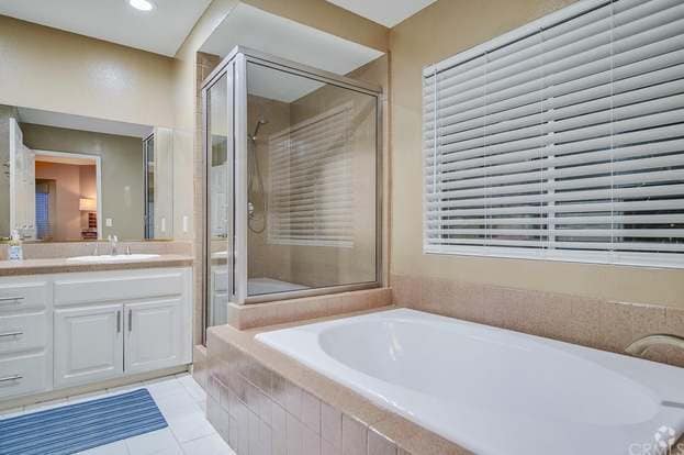 Building Photo - 7380 Live Oak Dr Rental