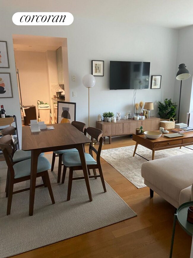 Photo - 200 Chambers St Condo