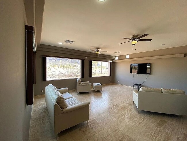 Photo - 3528 N Val Vista Rd