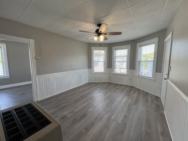Photo - 19 Malvey St Unidad #3 Rental
