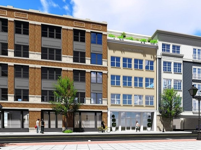 Peconic Crossing - Peconic Crossing Apartments
