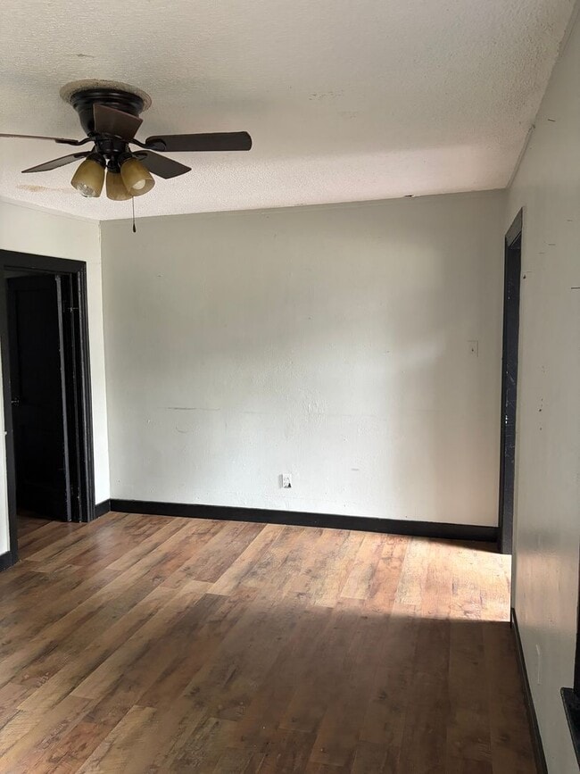 Photo - 906 S 19th St Unit 906.5 S. 19TH