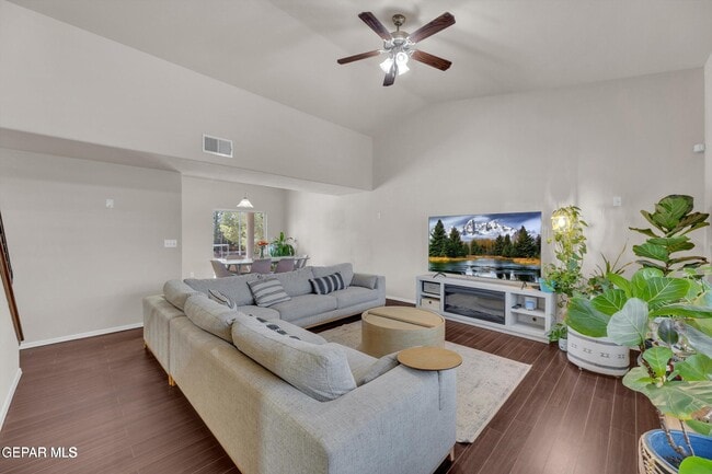 Photo - 14209 Trigger Rock Ln