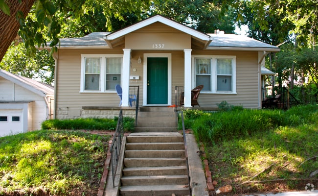 Building Photo - 1337 E 17th Pl Rental