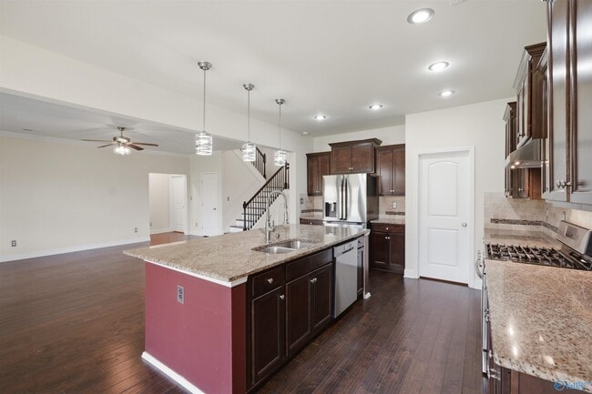 Photo - 3011 Magnolia Leaf Cir SE
