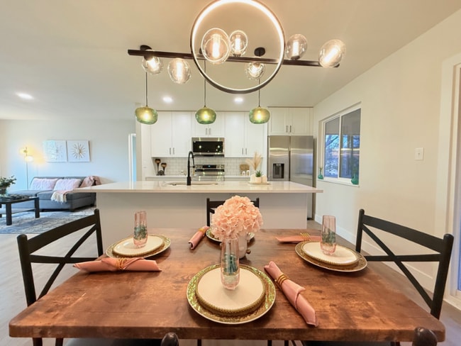 Photo - 4770 Newton Dr