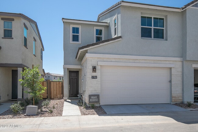 Building Photo - 2782 S. Comanche Dr. Rental