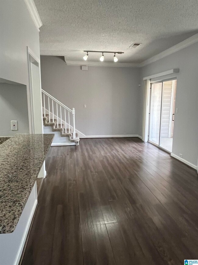 Photo - 1932 Waterford Pl Unit 1932