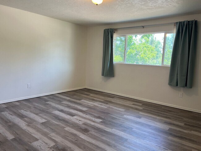Photo - Rose Hill Duplex Unit 4399 W. Rose Hill Court