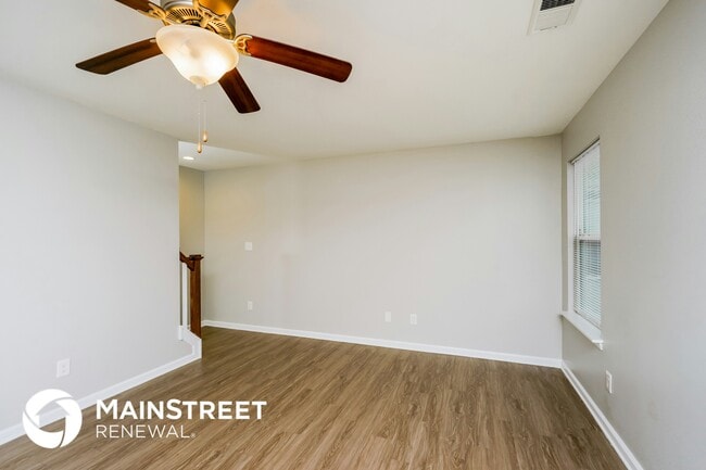 2236 Walcot Wy