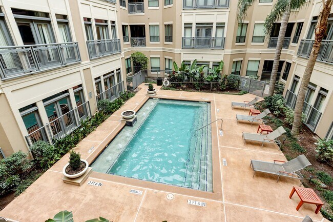 1901 Post Oak Blvd Unit 2602