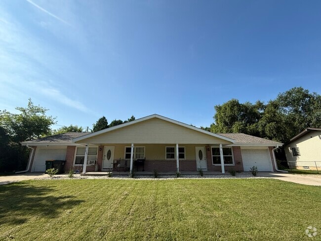 Building Photo - 211 E Paradise Dr Unit 211 Rental