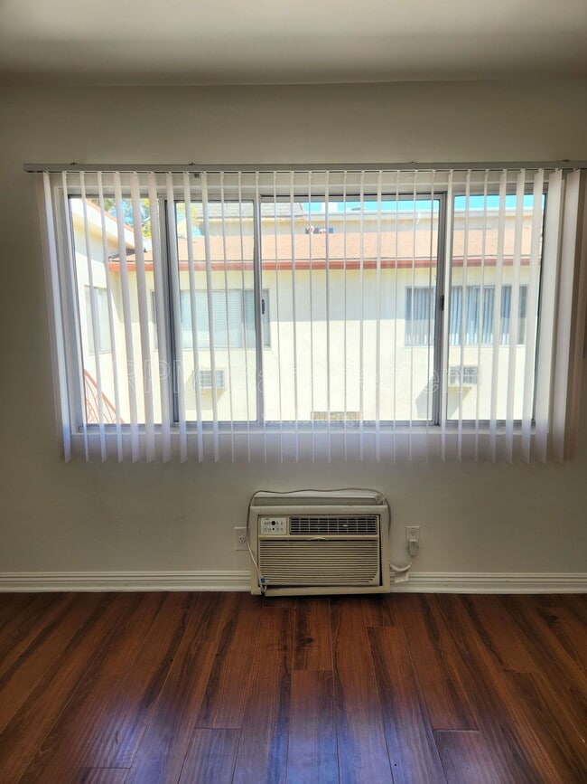 Photo - 18546 Clark St Unit 16