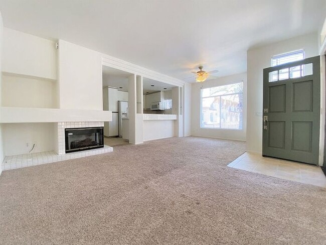 Desirable 2 Bedroom 2.5 Bathroom Townhome ... - Desirable 2 Bedroom 2.5 Bathroom Townhome ...
